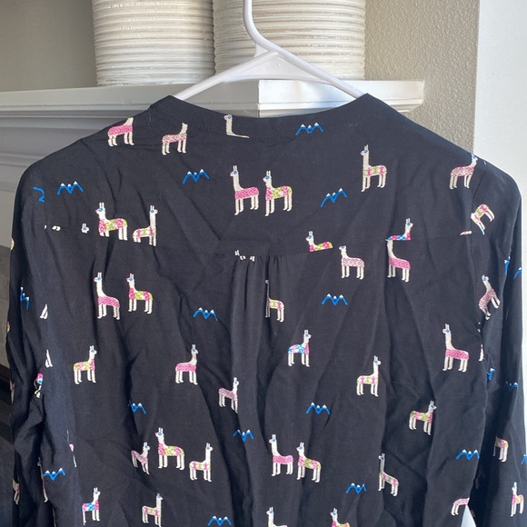 Maeve Anthropologie Alpaca Llama Black Long Sleeve V Neck Shirt, Women’s 2 - Picture 5 of 16